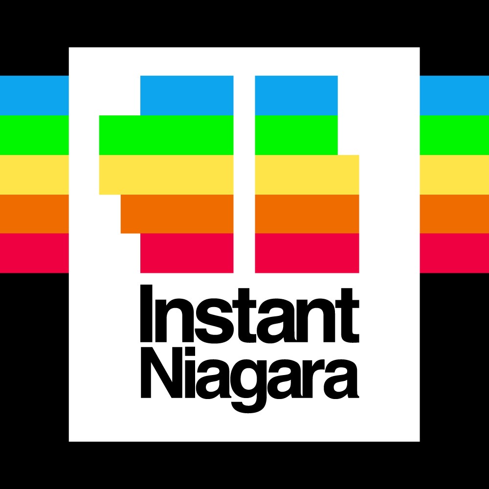 Instant Niagara Logo