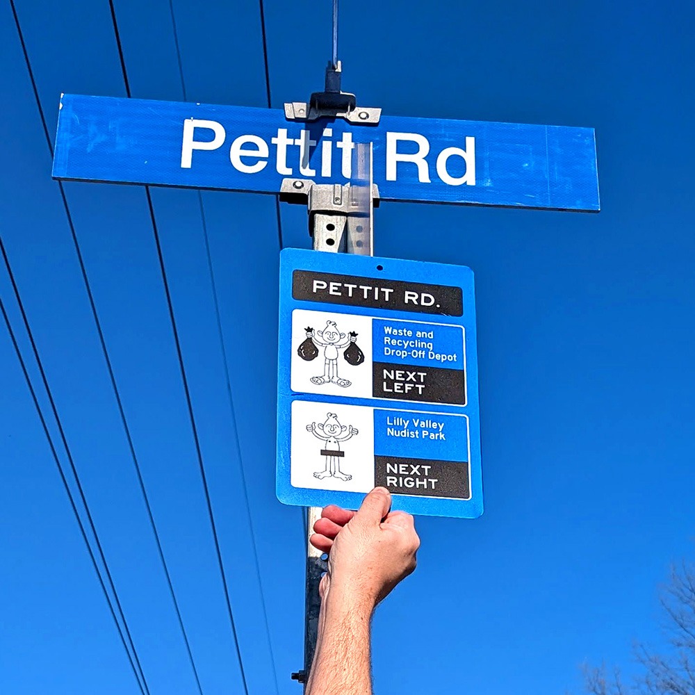 Pettit Rd. Directional Sign